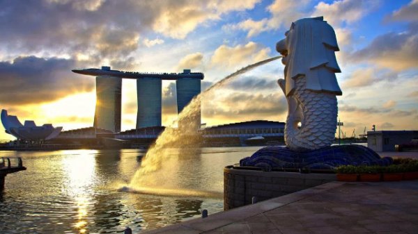 联富配资 “美国退出，游戏还是可以继续”李显龙这样看特朗普关税